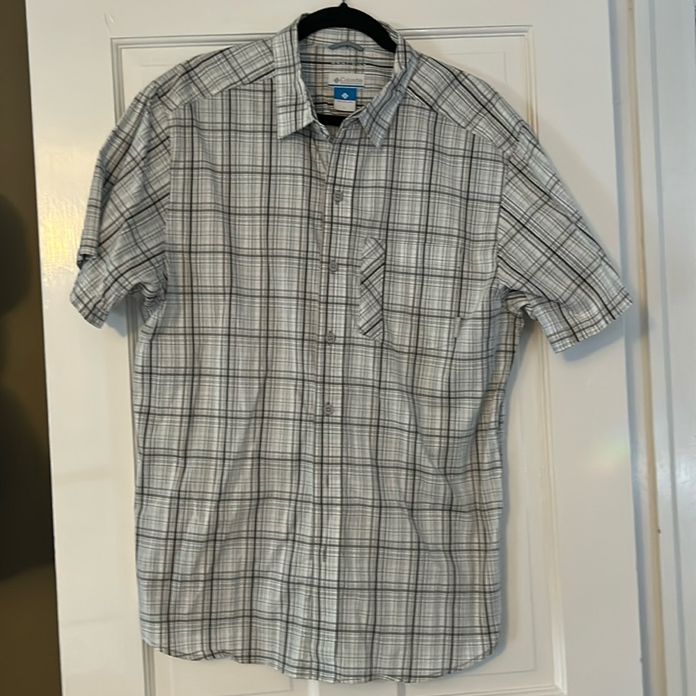 COLUMBIA Men’s Short Sleeve Button Down Shirt